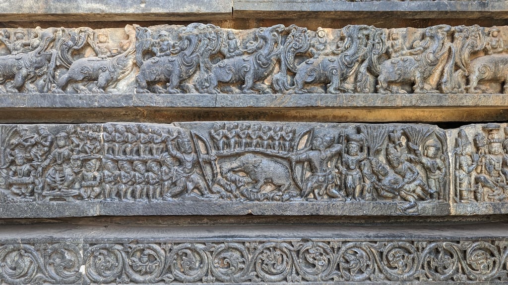 The Kiratarjuniya: Arjuna’s Duel with Lord Shiva