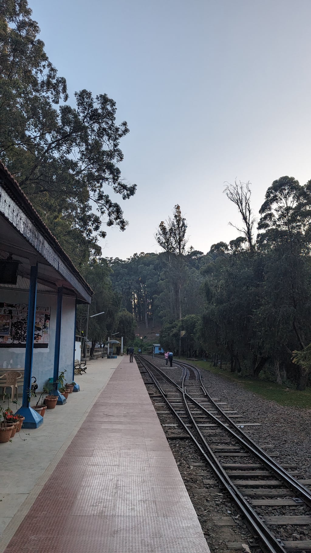 Google Pixel 7 — 7mm • ƒ/1.9 • 1/439 • ISO 46