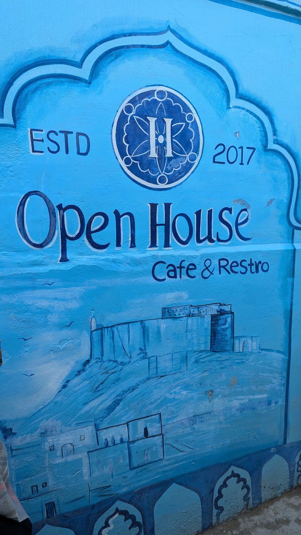 Google Pixel 7 — 7mm • ƒ/1.9 • 1/416 • ISO 45