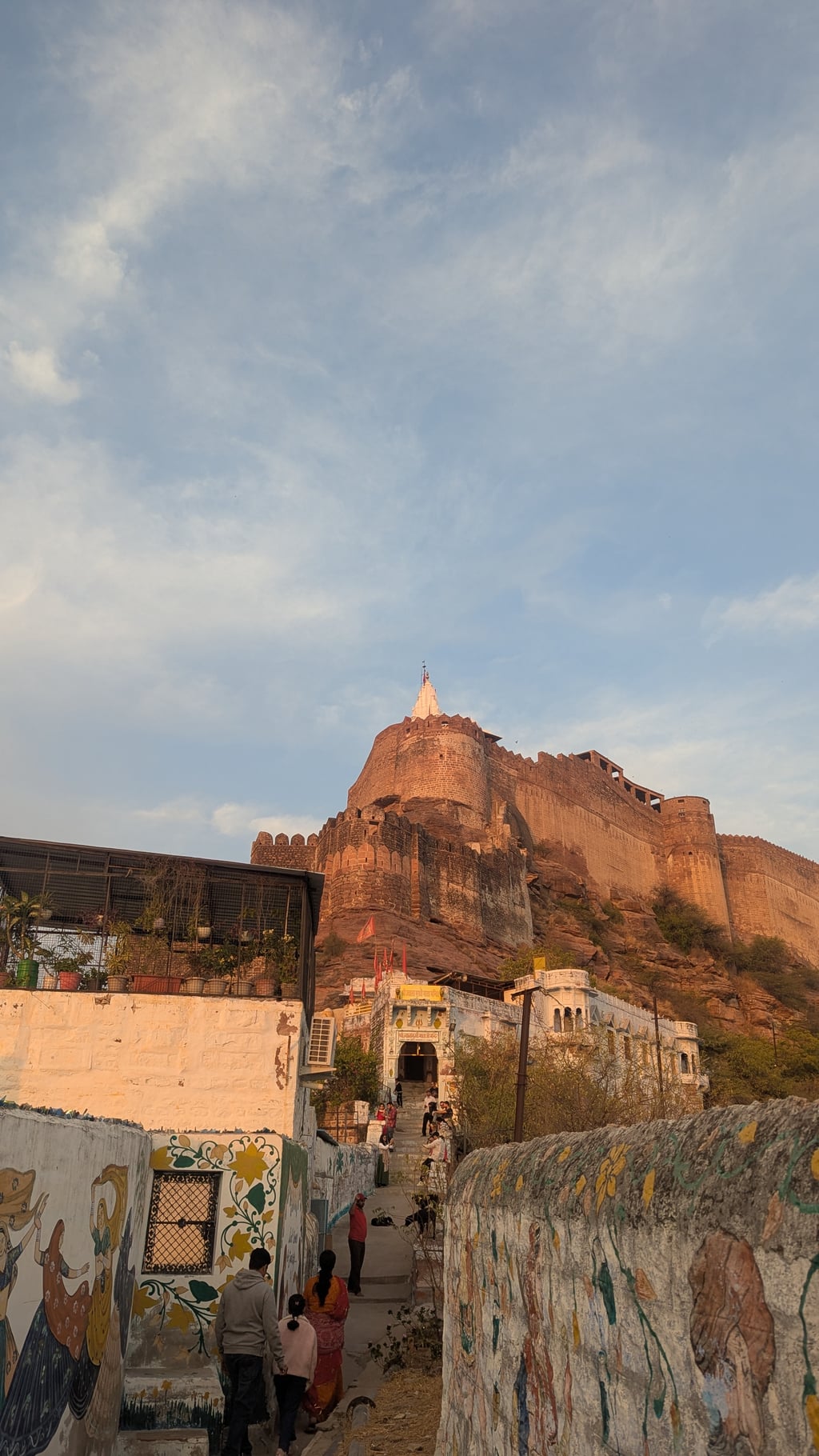 Google Pixel 7 — 7mm • ƒ/1.9 • 1/424 • ISO 43