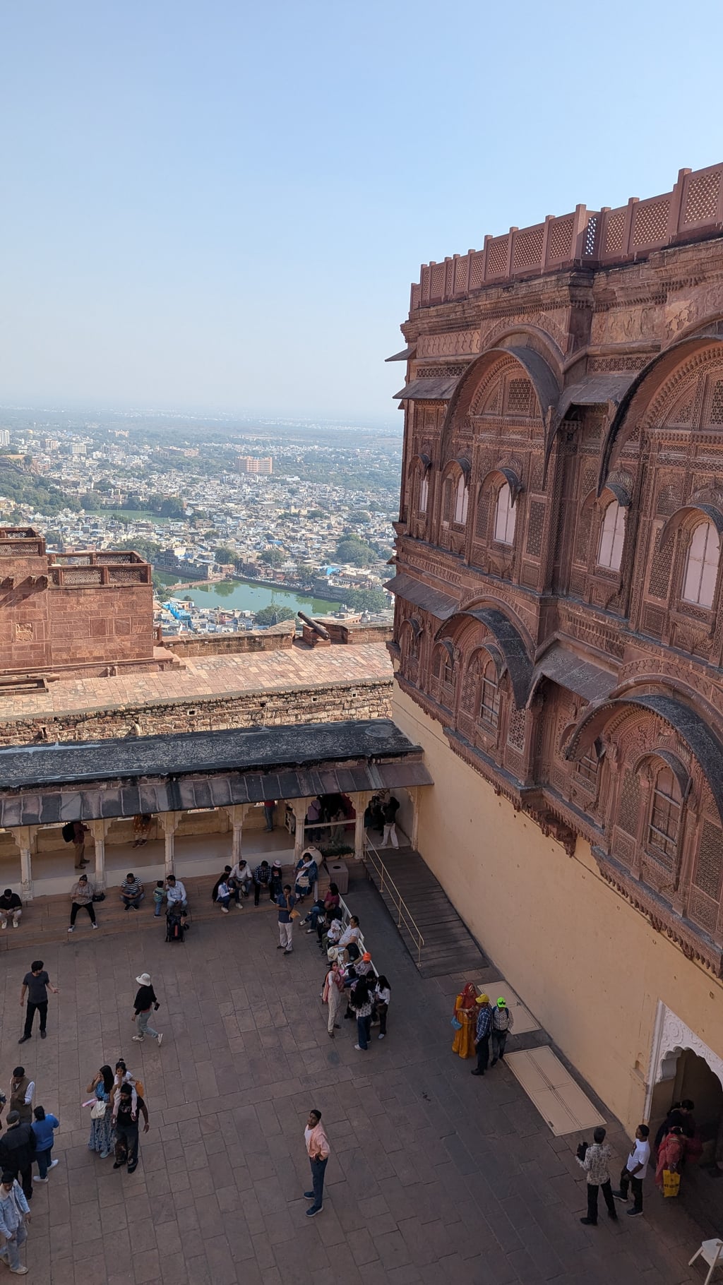 Google Pixel 7 — 7mm • ƒ/1.9 • 1/1508 • ISO 49